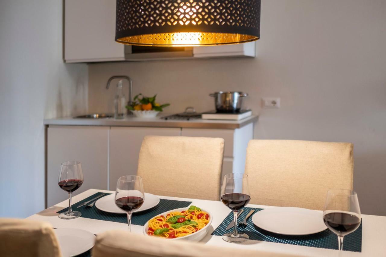 Appartement Mamima Studio à Sorrente Extérieur photo